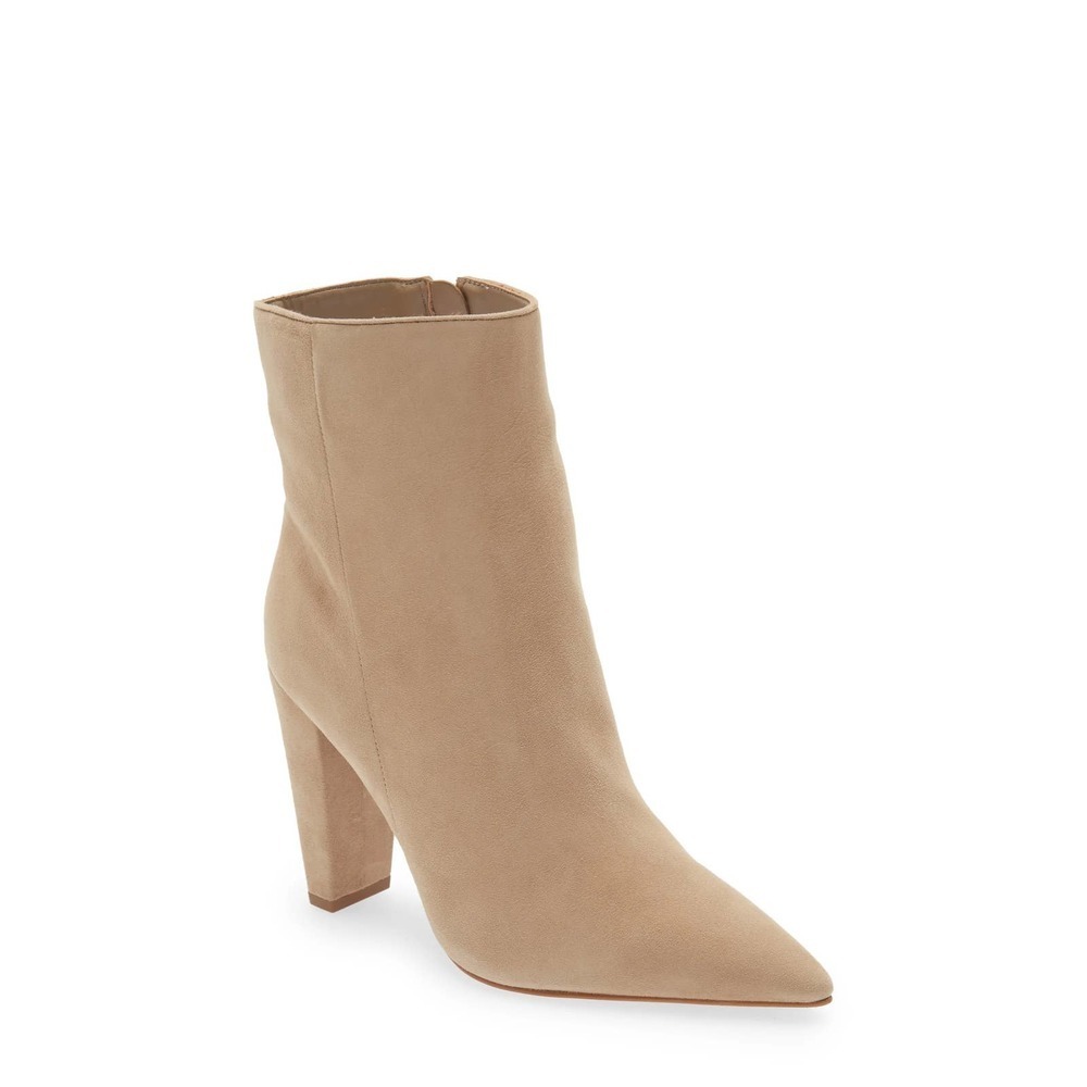 Vince Camuto Membidi Bootie in Tortilla Size 9.5